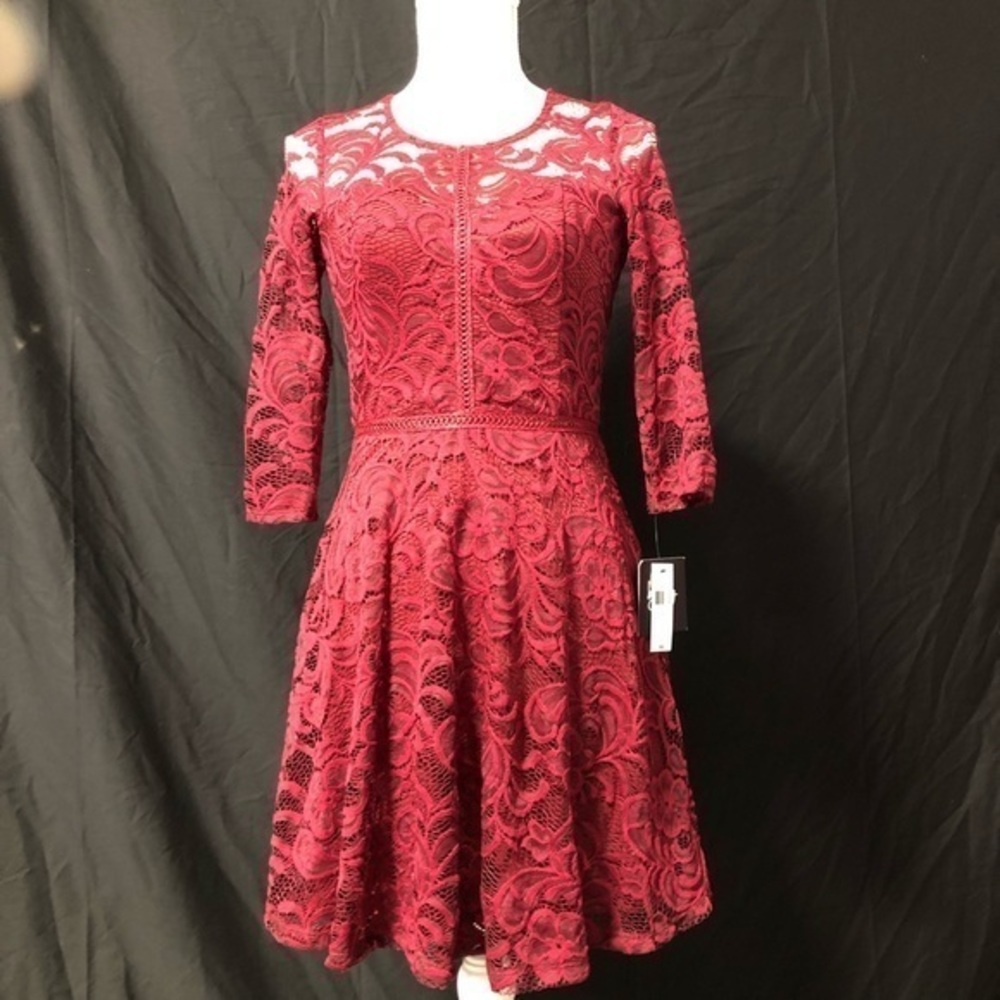 BY & BY Women‎ Red Floral Dress Lace With Lining R23